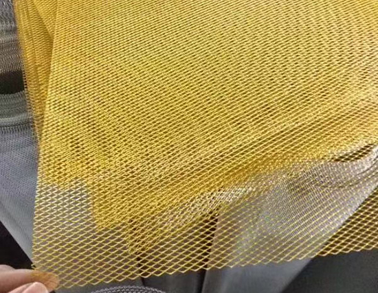 装饰冲孔网室内应用拓展，吊顶、隔断、背景墙应用持续增长