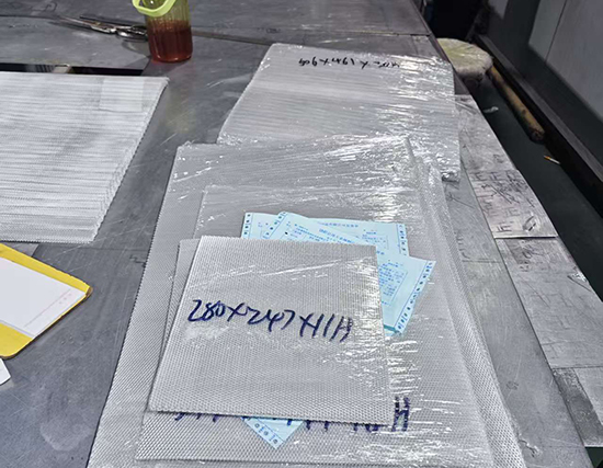 新能源行业开辟冲孔网全新应用赛道